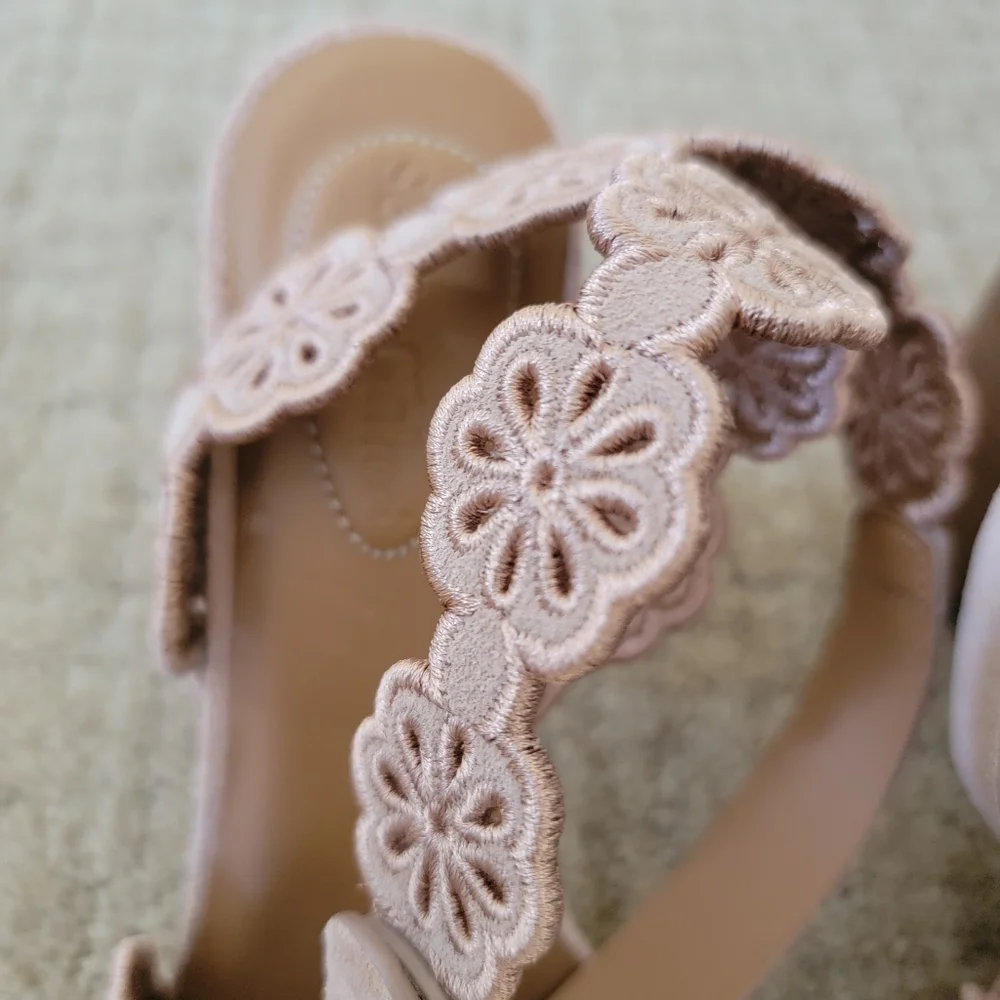 New See By Chloe Laser-Cut Floral Kristy Heeled Sandals in Tan, Size 36
